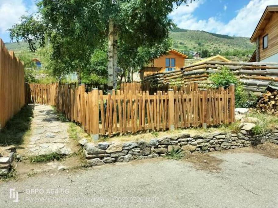 L'Eterlou Authentique Partie De Corps De Ferme 10Pers. Villa Targassonne Luaran gambar